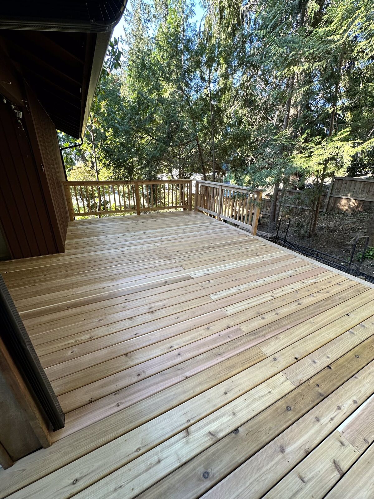 Cedar deck · Tualatin, OR